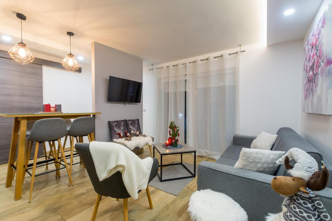 Lavanda Maslina - New Luxury Apartments بولا المظهر الخارجي الصورة