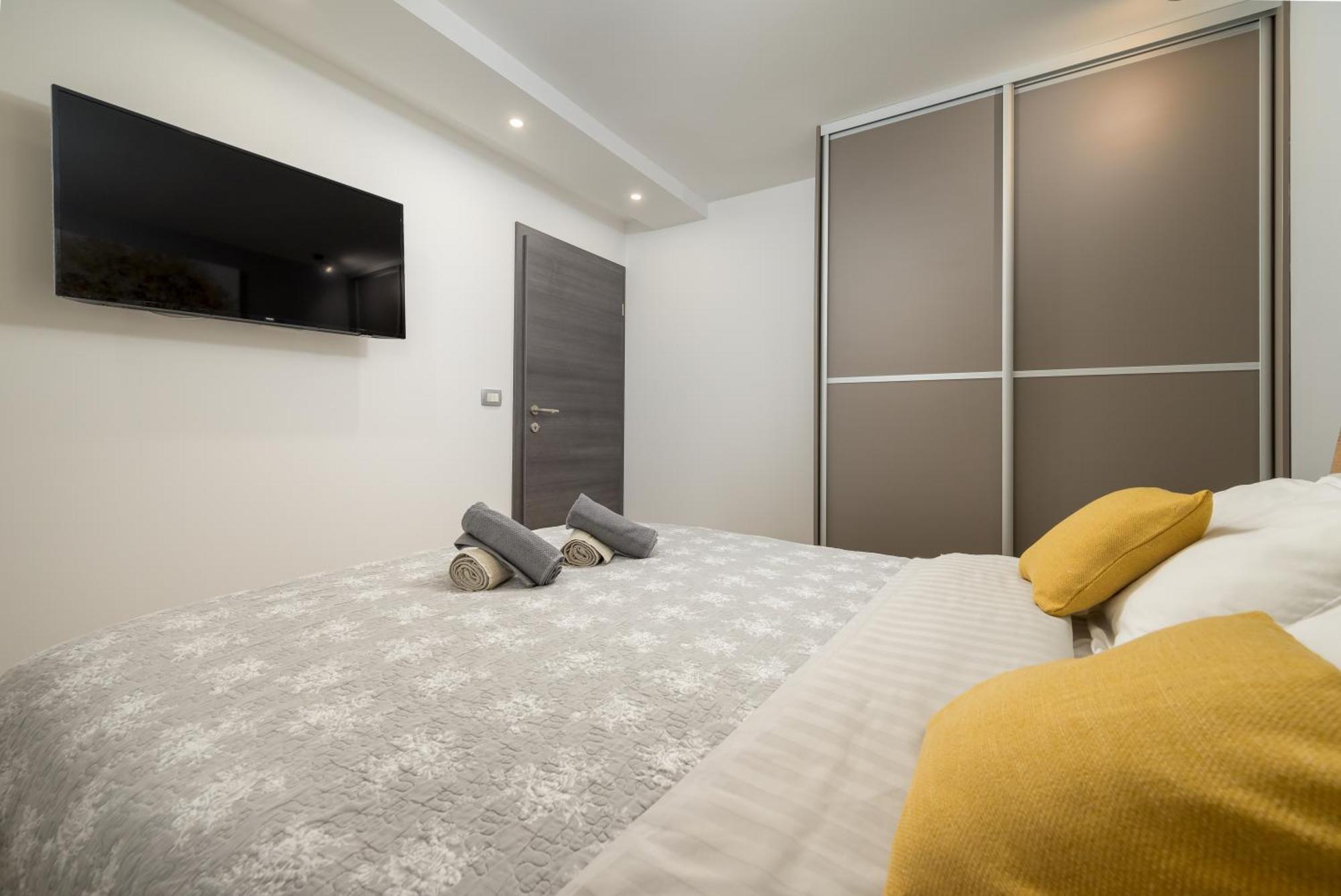 Lavanda Maslina - New Luxury Apartments بولا المظهر الخارجي الصورة
