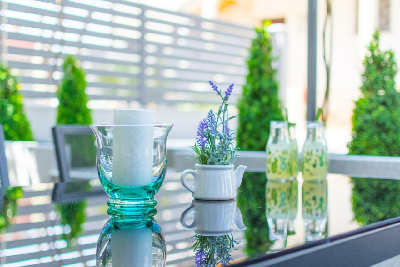 Lavanda Maslina - New Luxury Apartments بولا المظهر الخارجي الصورة