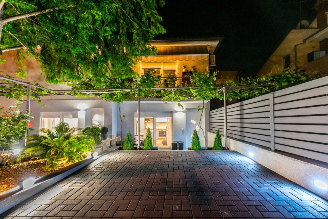 Lavanda Maslina - New Luxury Apartments بولا المظهر الخارجي الصورة